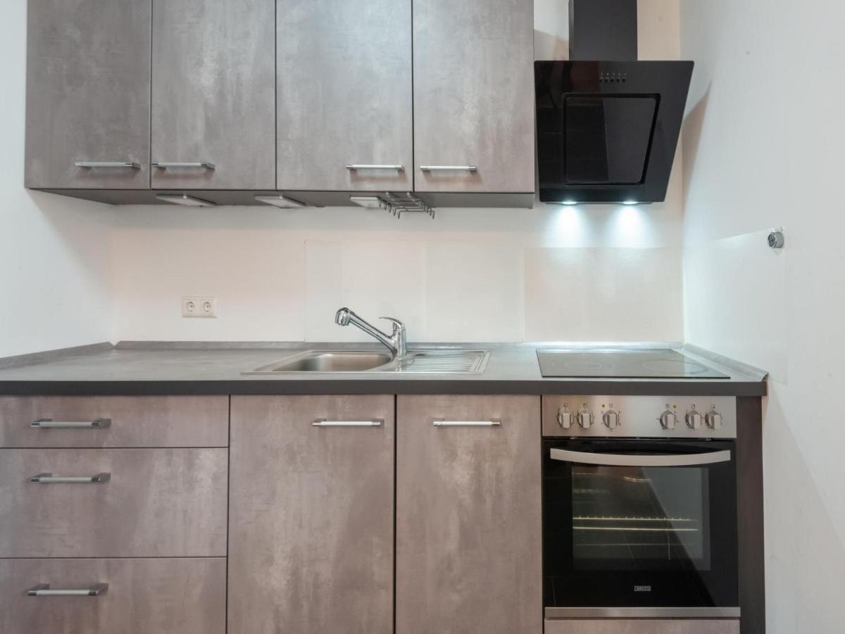 Apartment With Terrace In An Ideal Location Haunsheim المظهر الخارجي الصورة